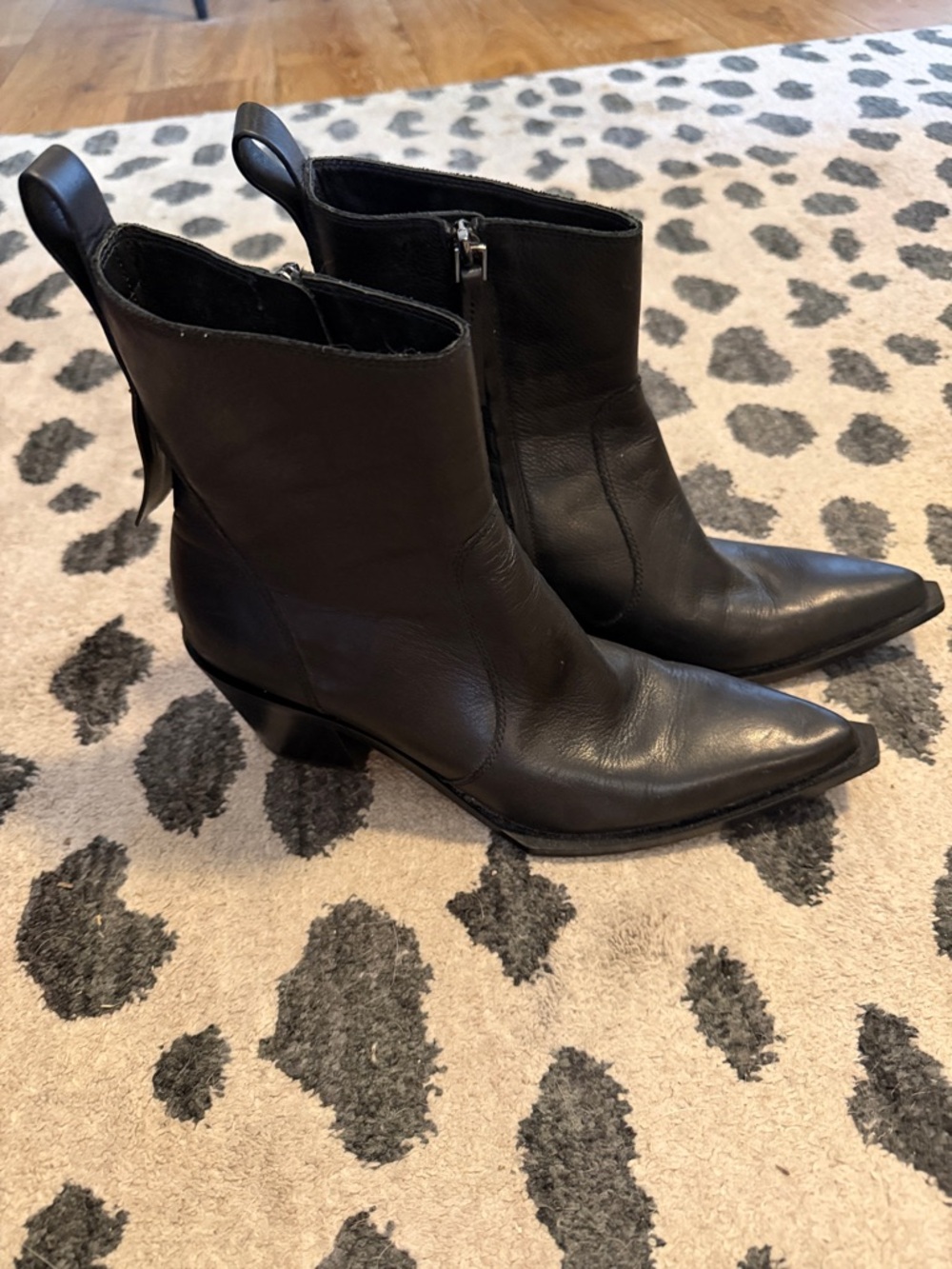 Oncept Nashville booties